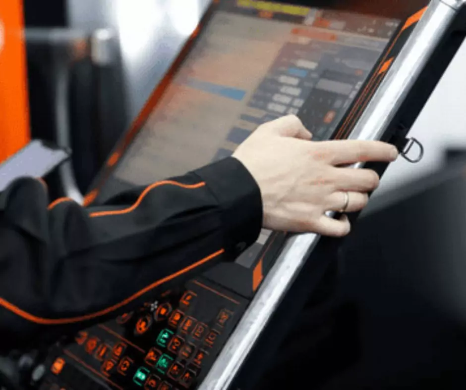 5 Tips for Extending the Service Life of Industrial Touch Screens