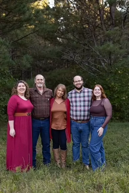 Shining a Light on Sandy Towe: Meet Our Georgia-Based Outside Sales Rep and the Secrets to Her Success!