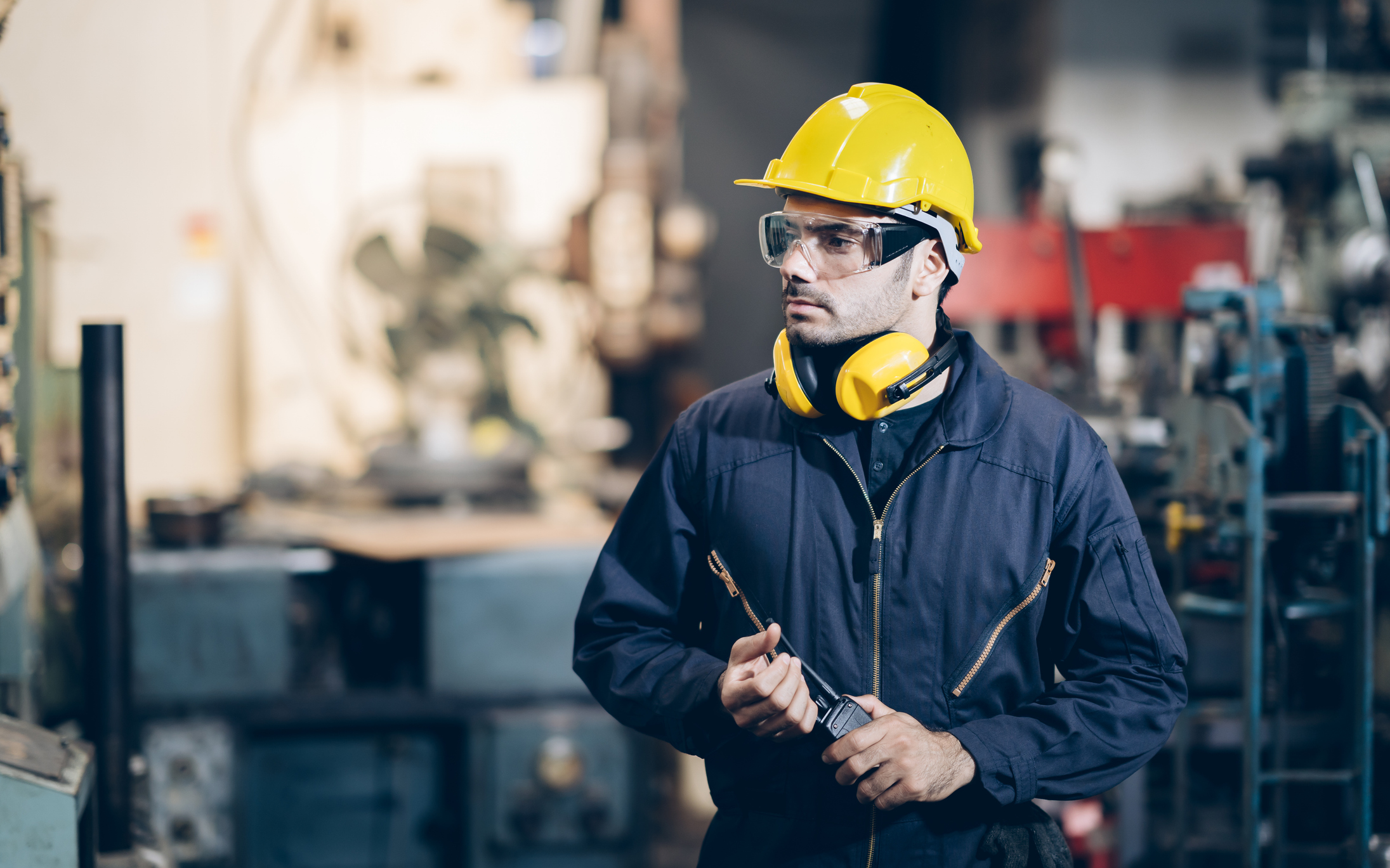 The 2026 Everyday Carry (EDC) for Manufacturing Professionals 