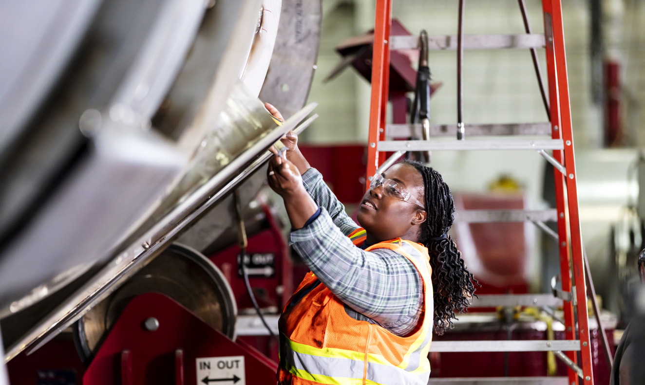 Women in Manufacturing: Honoring Their Legacy During Women’s History Month 